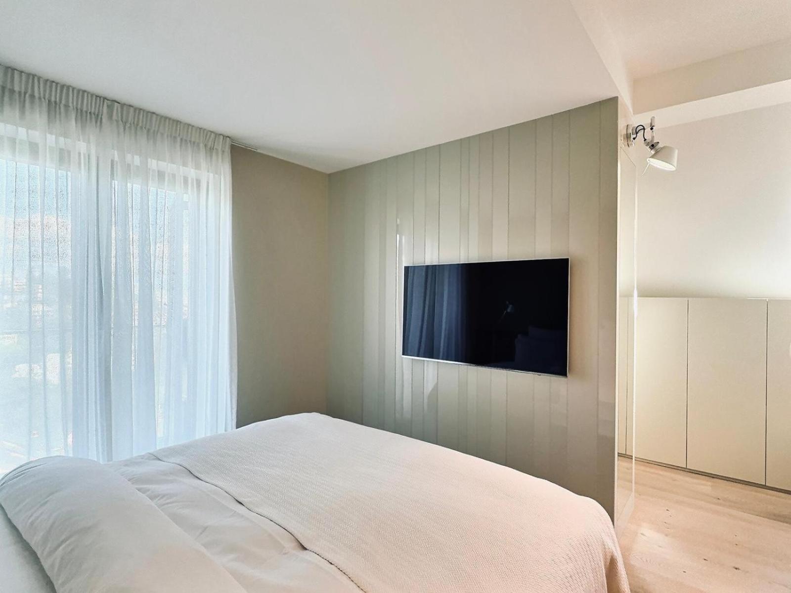 New Luxury Lake View Apartment - Лозана Exteriér fotografie