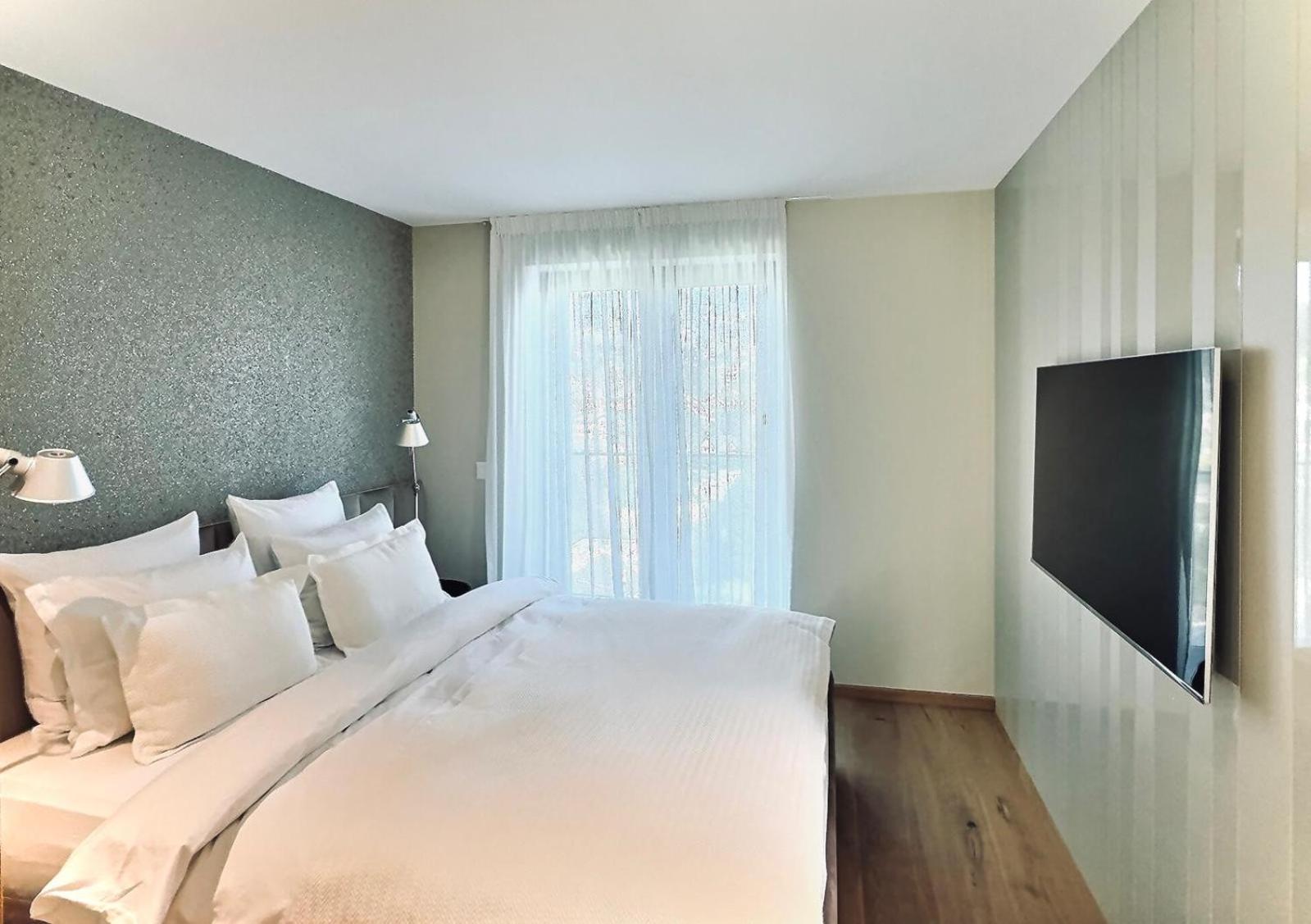 New Luxury Lake View Apartment - Лозана Exteriér fotografie